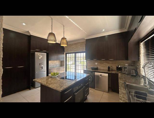 3 BEDROOM HOUSE FOR SALE IN PRIMROSE